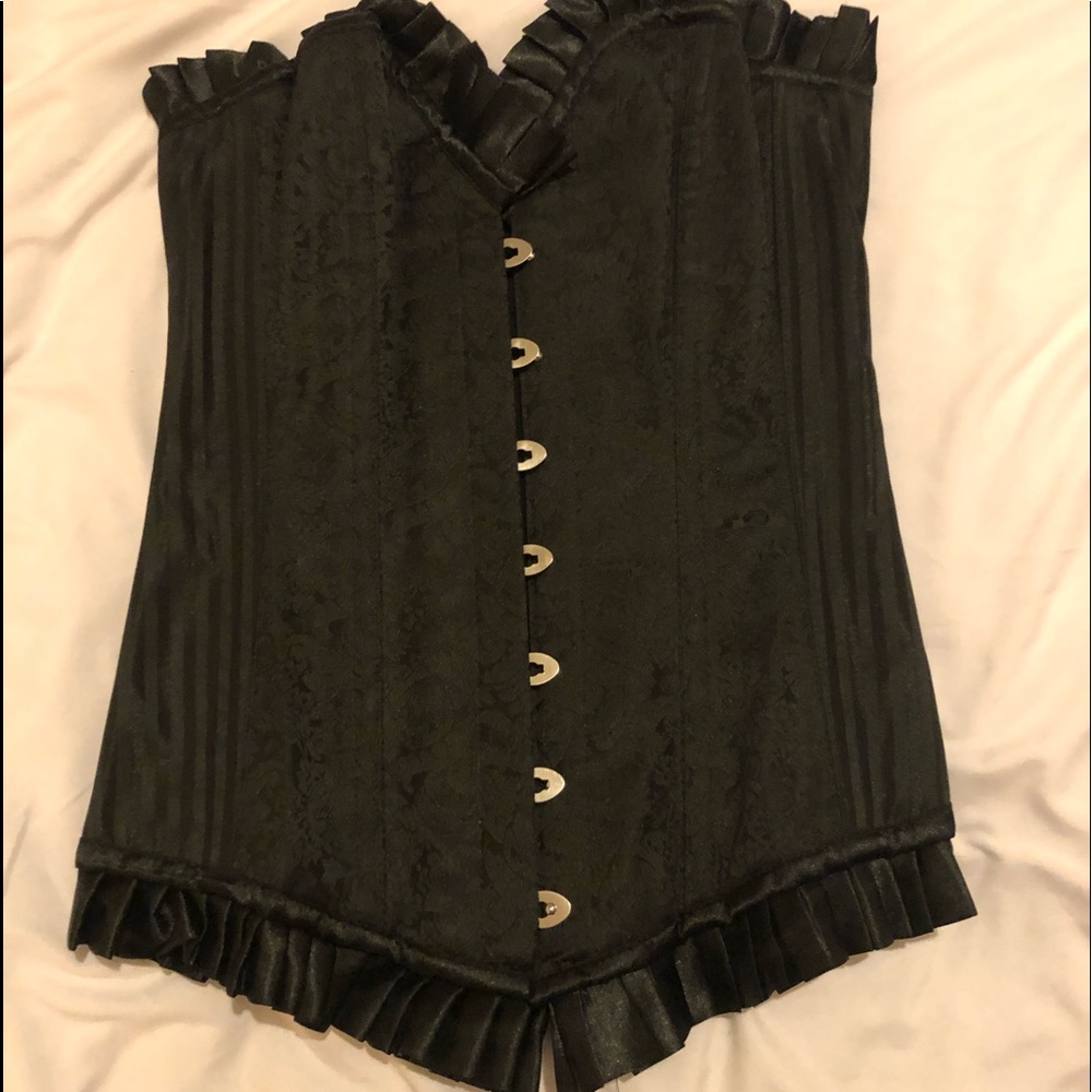 Beautiful Black corset.  Steele bones cotton lined